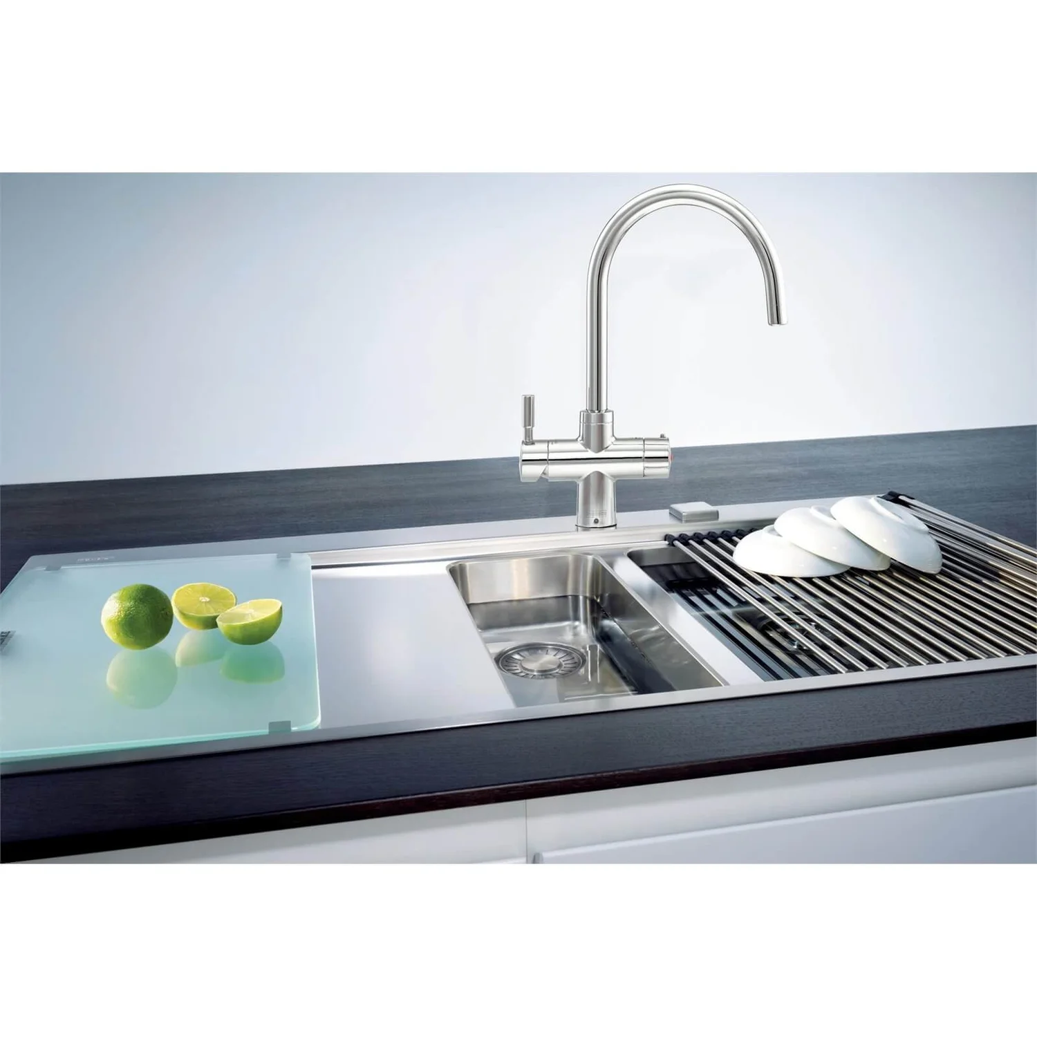 Franke Instante 3-in-1 100°c Boiling Water Tap 2 Franke Instante 3-in-1 100°c Boiling Water Tap - Image 2